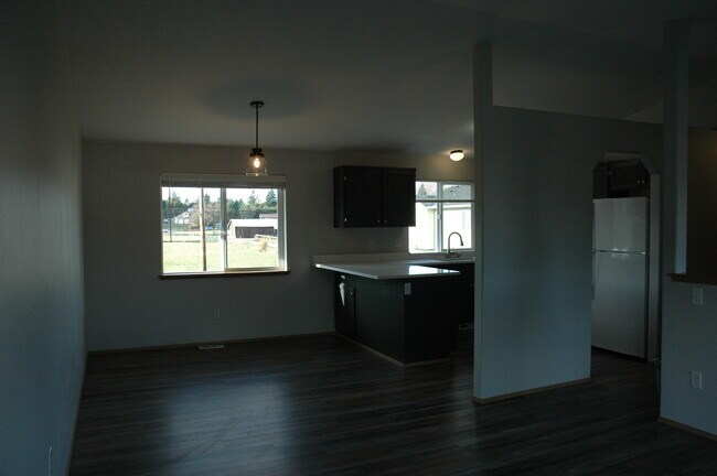 Building Photo - 13514 86th Avenue Ct E