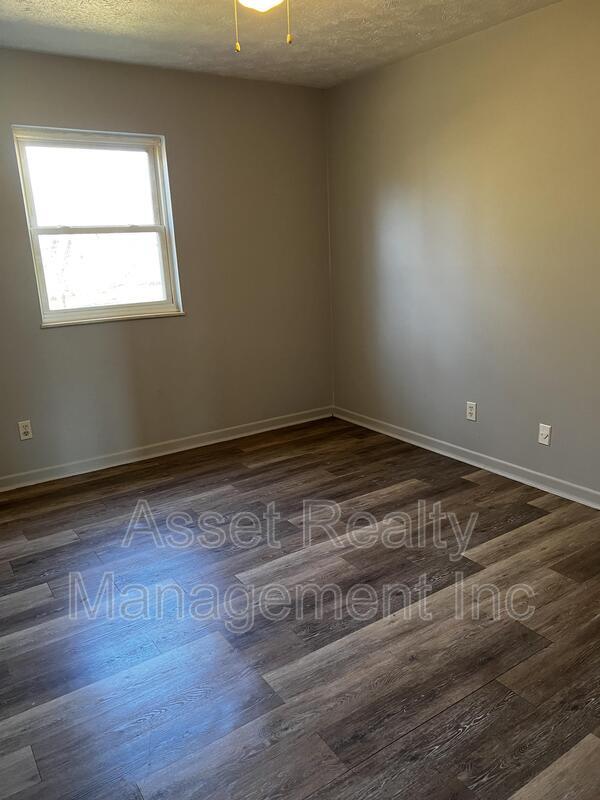 Foto del edificio - 5017 Inskip Rd