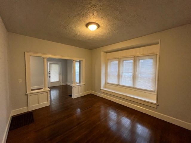 Foto del edificio - 634 N Euclid Ave