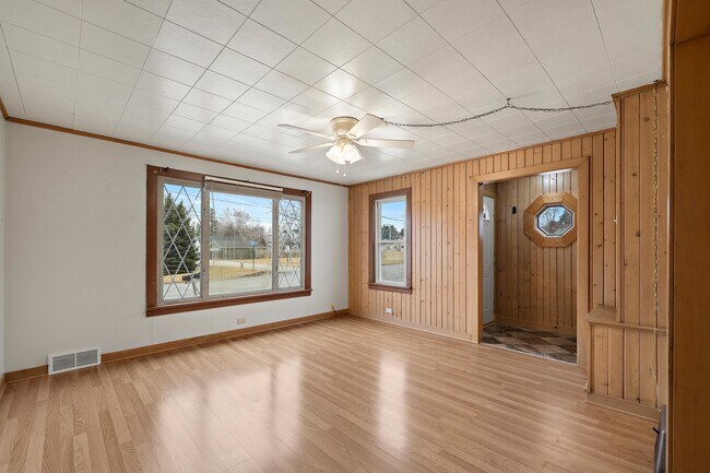 Foto del edificio - 25 E Chestnut Ave