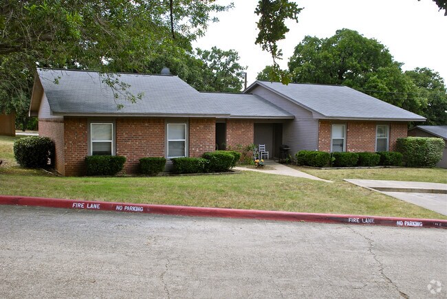 Alvarado Heights Apartments Alvarado Tx Apartments Com