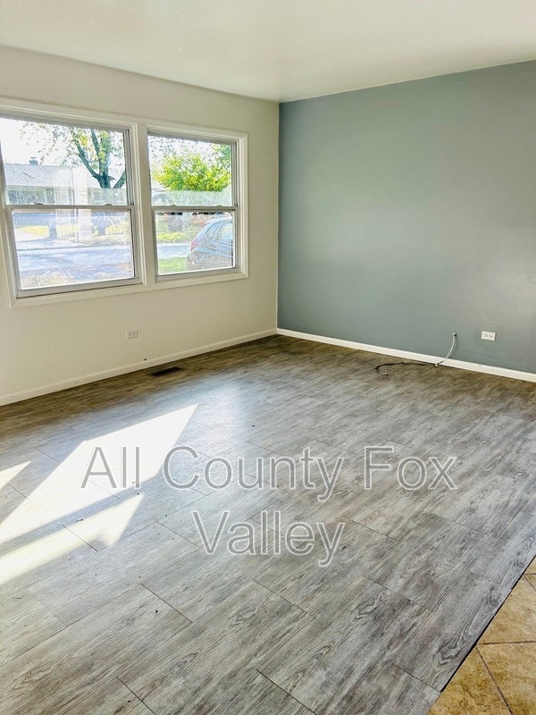 Building Photo - 344 Durham Dr