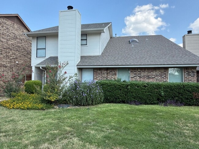Building Photo - Completely Remodeled - Smart Home