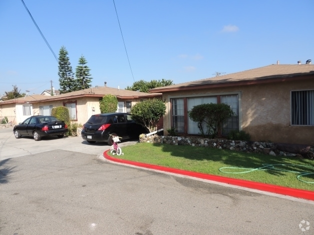 Primary Photo - 14521 Firmona Ave