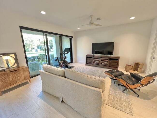 Building Photo - 5252 Beckman Ter