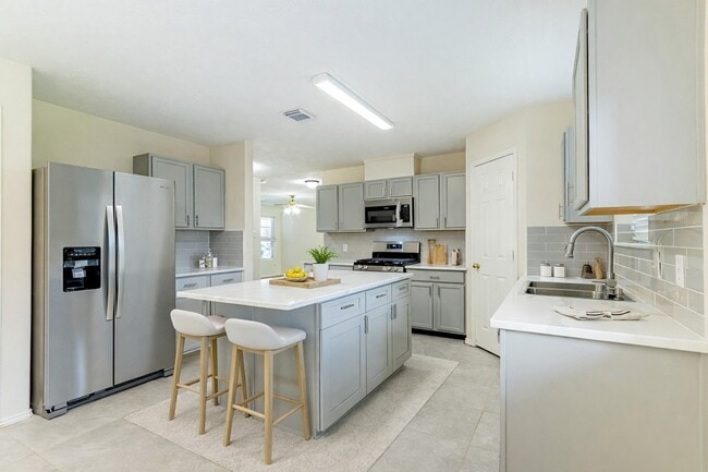 Building Photo - 2922 Katy Briar Ln