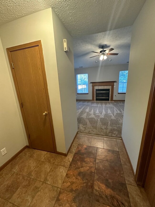 Photo - 1828 Starks House