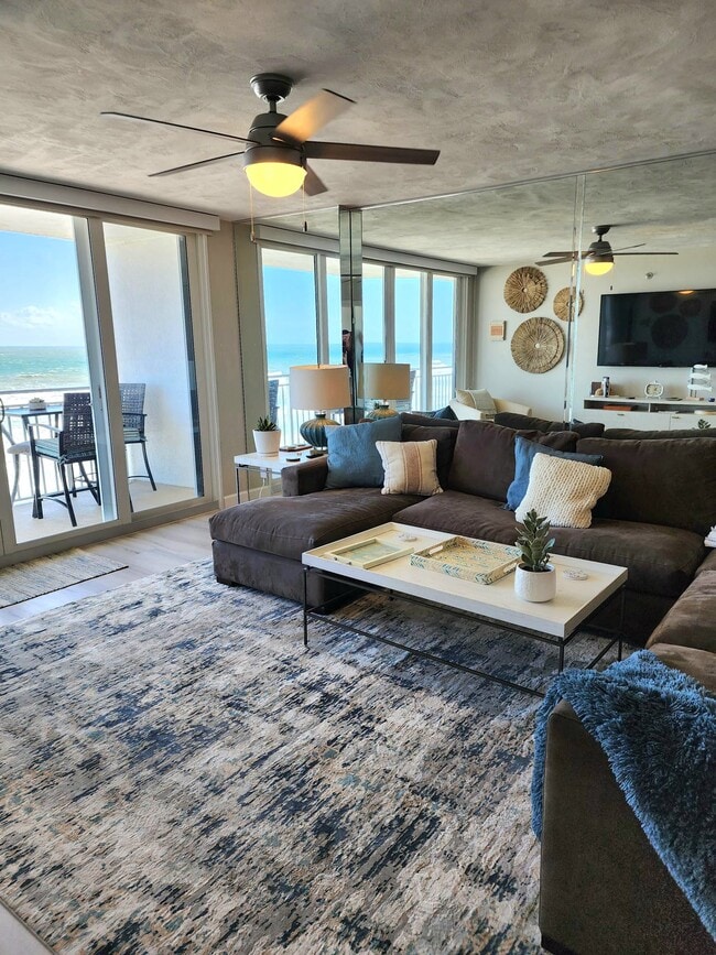 Building Photo - 4641 S Atlantic Ave