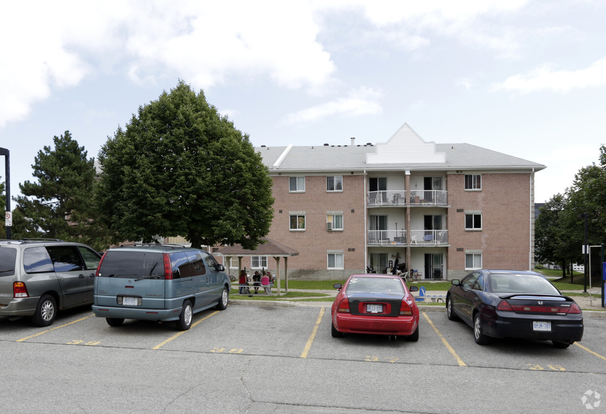 Building Photo - Cundles Terrace