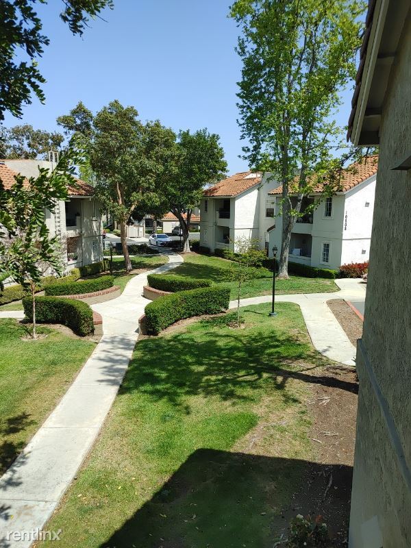 Building Photo - 2 br, 2 bath Condo - 10828 Aderman Ave, Sa...