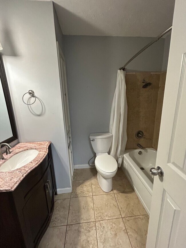 Foto del edificio - Valley Hills Subdivision, Enterprise, AL