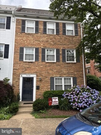 Building Photo - 7430 Hallcrest Dr