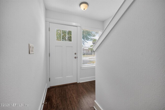 Foto del edificio - 843 3rd Ave S
