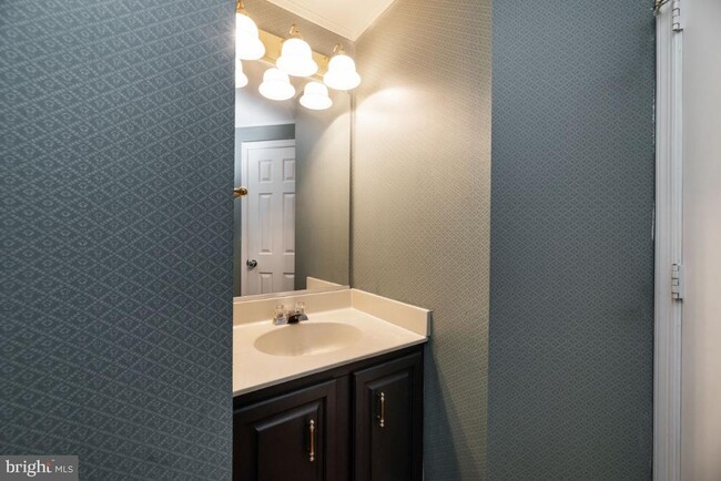 Building Photo - 8591 Harvest View Ct