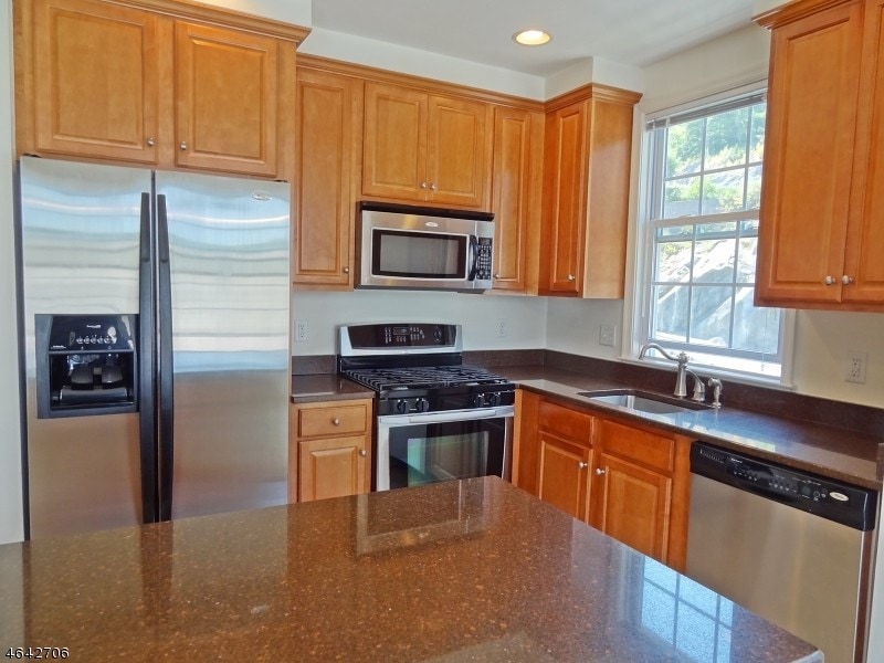 Primary Photo - 7404 Coventry Ct