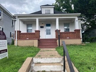 Building Photo - 1518 Tazewell Ave SE