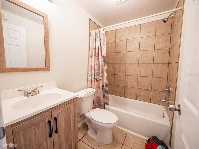 Building Photo - 2 br, 2 bath House - 211 S Eastside Dr