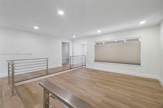 Foto del edificio - 4914 SW 90th Ave