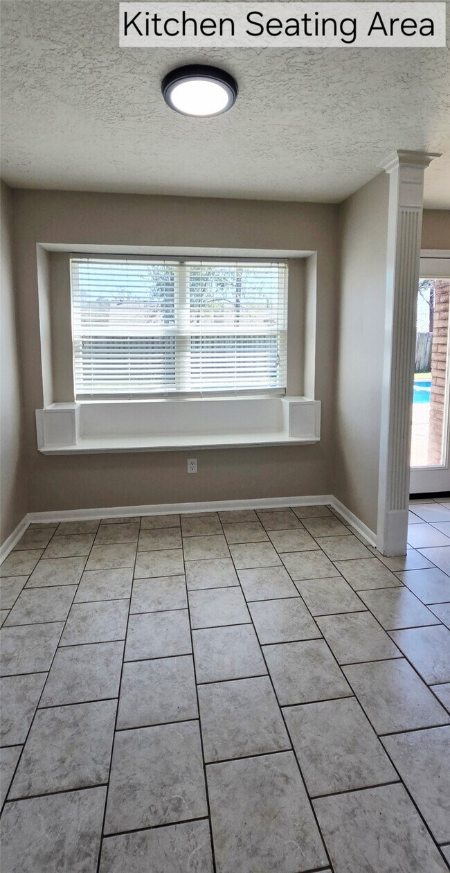 Foto del edificio - 4827 Cypressdale Dr