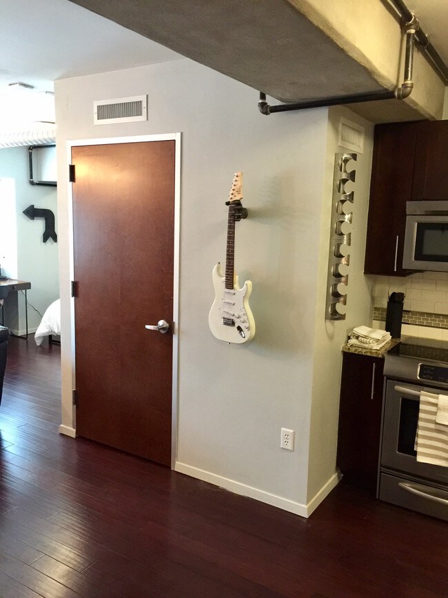 Foto del edificio - 800 Brazos St