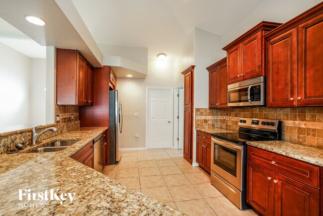 Foto del edificio - 3720 SW 16th Pl