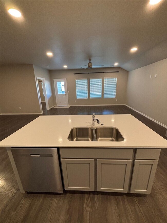 Foto del edificio - 4301 Christina Ct