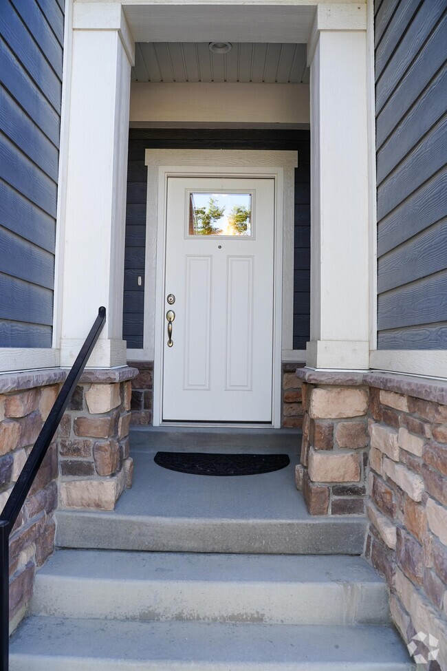 Building Photo - 528 Fox Chase Dr