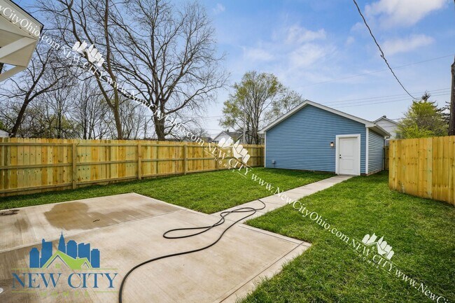 Foto del edificio - 2025 NEW YEAR'S SPECIAL! No App Fee! Newly Built Home! 3 Beds, 2.5 Baths, 2 Car Garage!