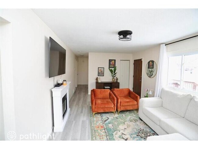 Foto del edificio - 16460 Flagstaff Way W, Lakeville, MN, 55068