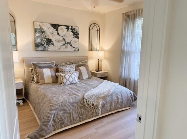 Foto del edificio - 1740 Century Cir NE