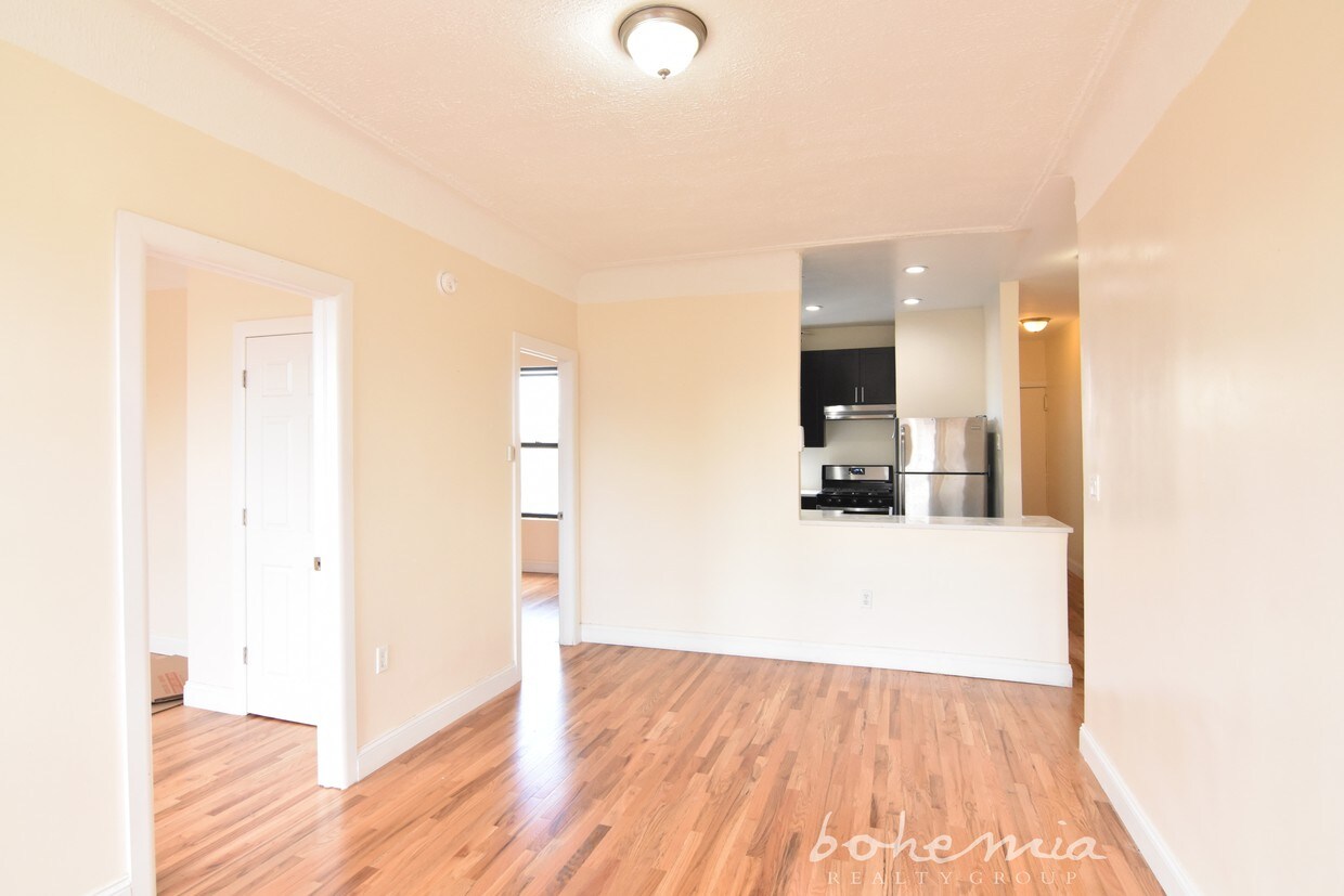 Foto principal - 515 W 171st St