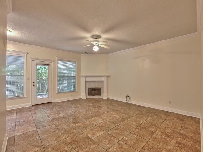 Foto del edificio - 3208 Castle Ct