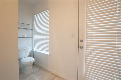 Foto del edificio - Available end of June!