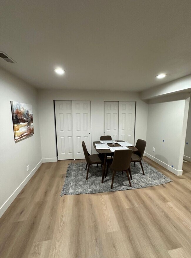 Foto del edificio - 5471 S Walden Wood Dr