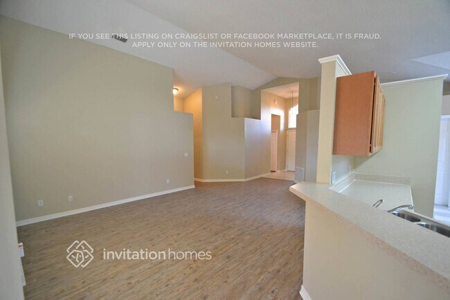 Building Photo - 12666 Maribou Cir