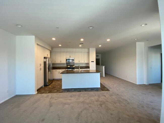 Foto del edificio - Like New 2 Bed 2 Bath Condo in Temecula