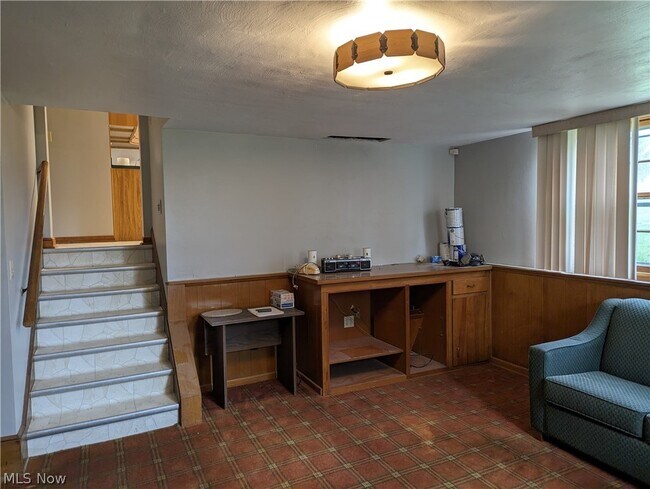 Foto del edificio - 13609 Old State Rd