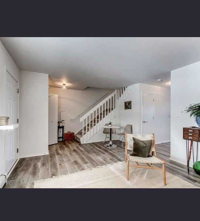 Foto del edificio - 473 N Banner St