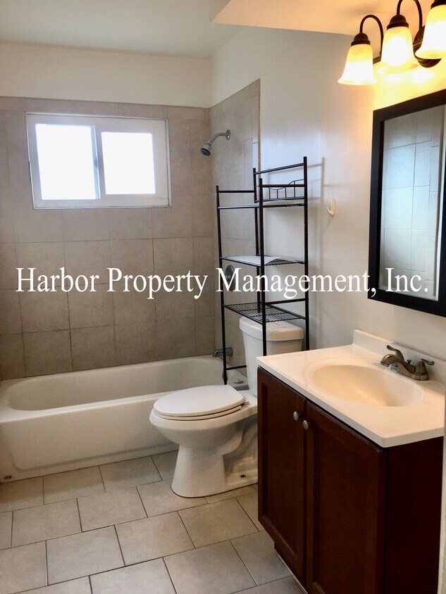 Primary Photo - 571 W 4th St