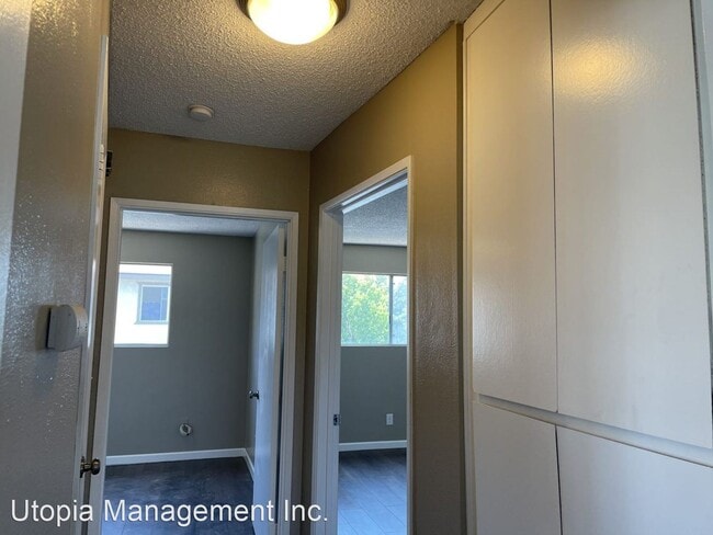 Building Photo - 2 br, 2 bath House - 565 Moss St #19