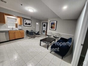 Building Photo - 45-47-47 Vesey St