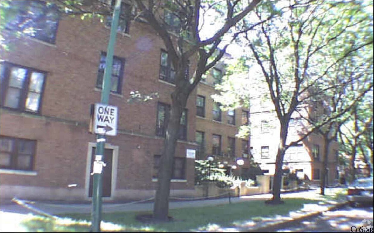Foto del edificio - 1447-1457 W Arthur Ave