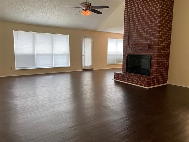 Foto del edificio - 7012 Escondido Dr