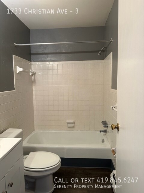 Building Photo - Super Cute and Cozy 2 Bedroom Apartment Fo...