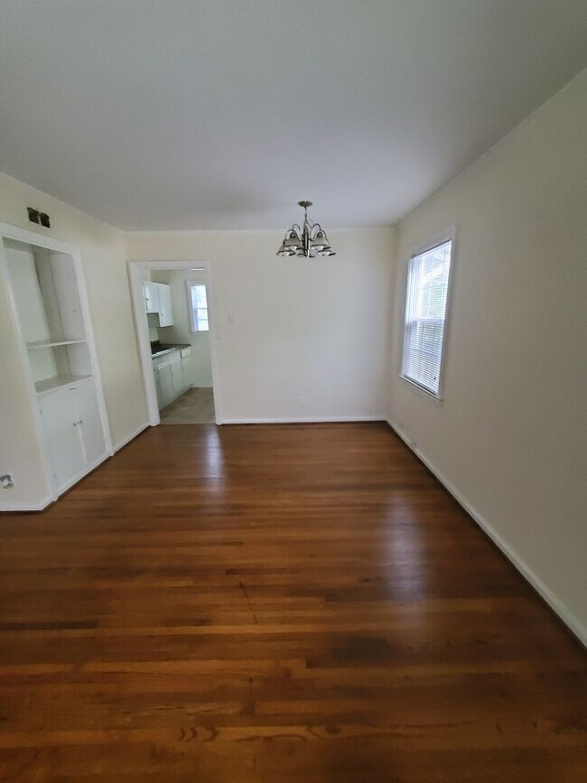 Foto del edificio - 508 Walter Ct