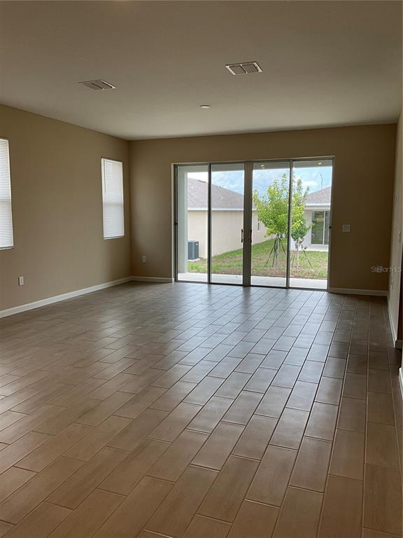 Building Photo - 807 Ballantyne Dr