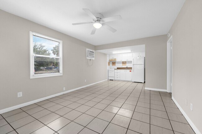Foto del edificio - Conveniently Located 1 Bedroom, 1 Bath Apartment Near Downtown Orlando!