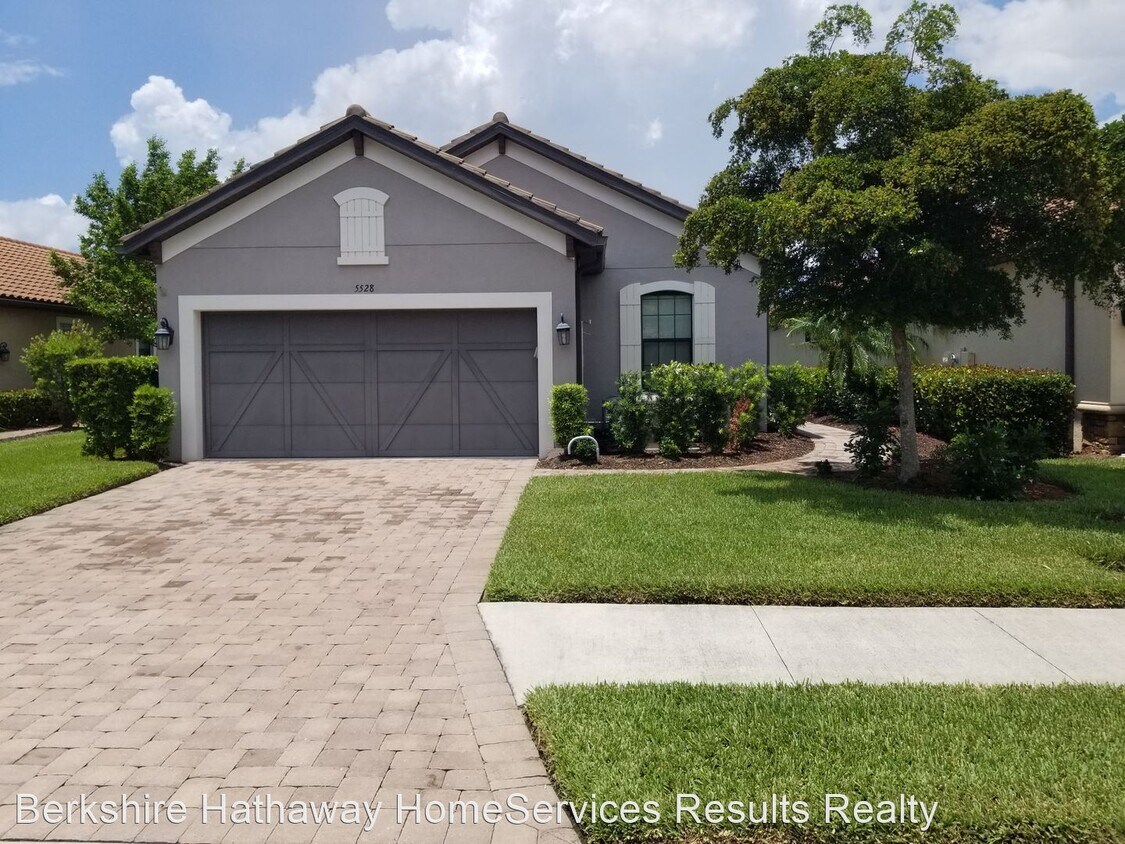 Primary Photo - 3 br, 2 bath House - 5528 Sentiero Dr,