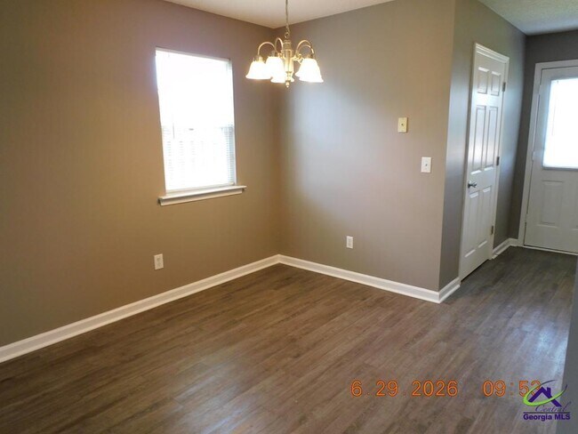 Foto del edificio - 227 West Wrasling Way