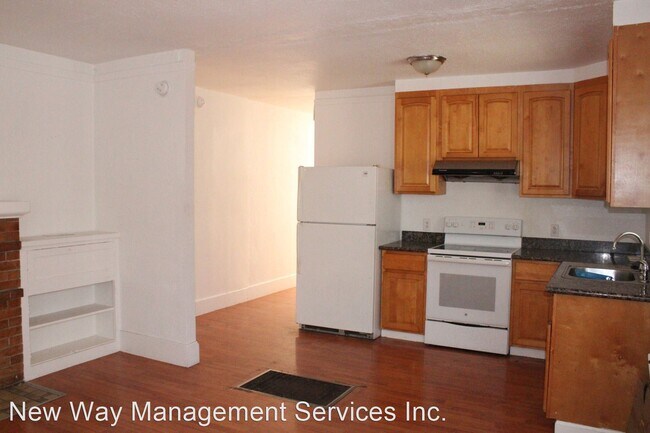 Foto del edificio - 2 br, 1 bath House - 442 E 9th St